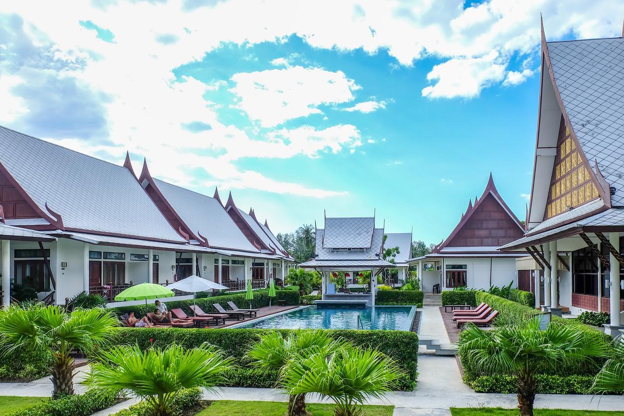 Bhu Tarn Koh Chang Resort&Spa Bagian luar foto