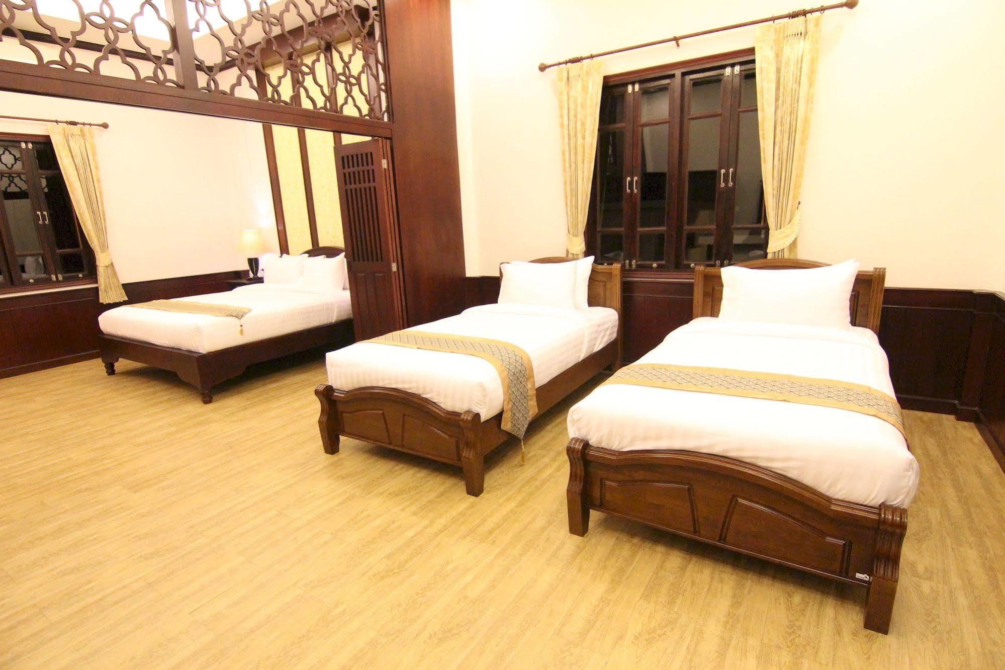 Bhu Tarn Koh Chang Resort&Spa Bagian luar foto