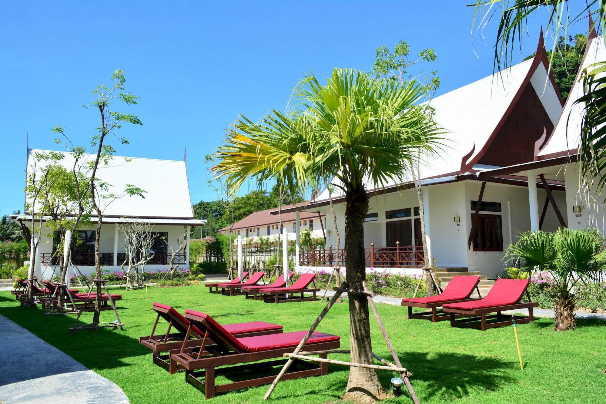 Bhu Tarn Koh Chang Resort&Spa Bagian luar foto