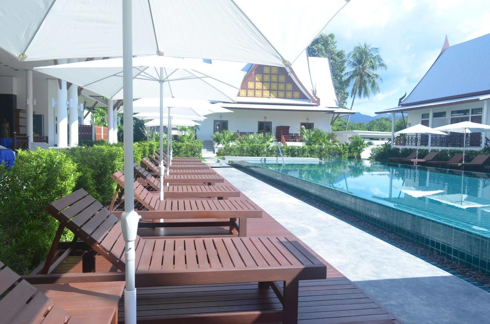Bhu Tarn Koh Chang Resort&Spa Bagian luar foto